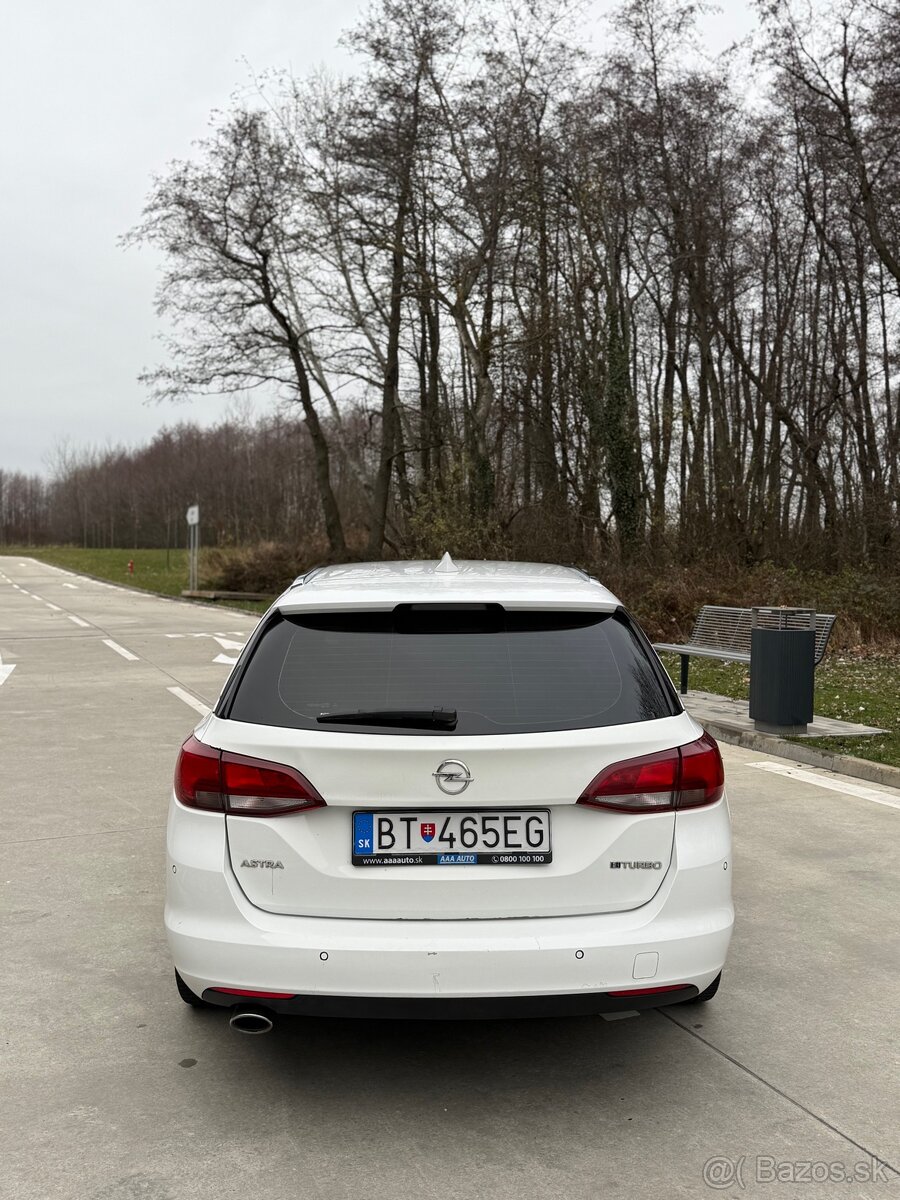 Opel Astra k 118 KW - 2
