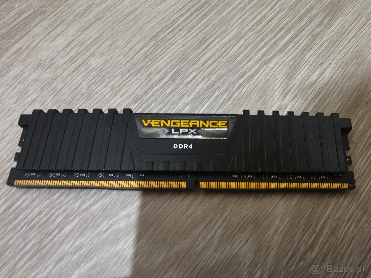 Vengeance LPX 32gb DDR4 - 2