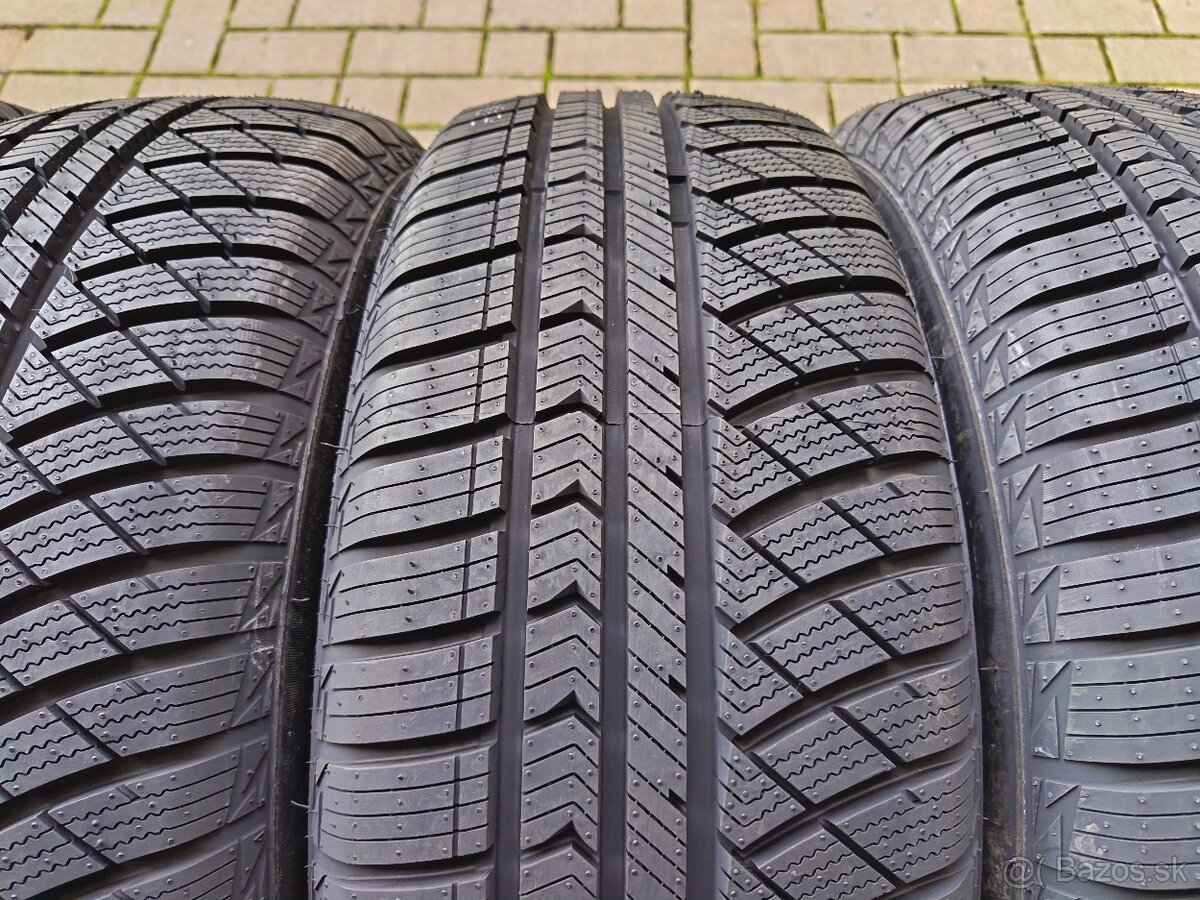 celoročne pneu 215/60 R16 - 2