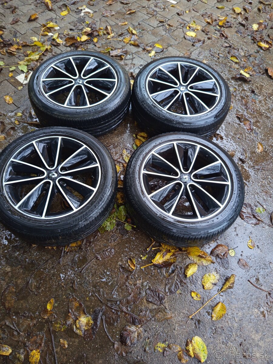 Elektróny 205/55 r17 - 2