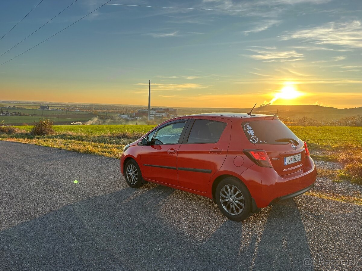Toyota Yaris 1.33I Dual VVT-i 2016 - 2