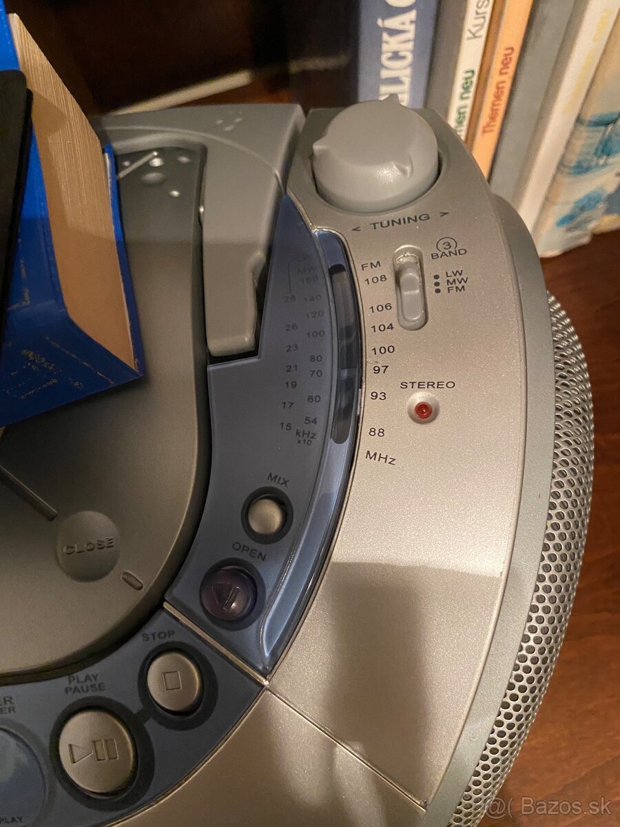 Thomson - rádiomagnetofón - 2