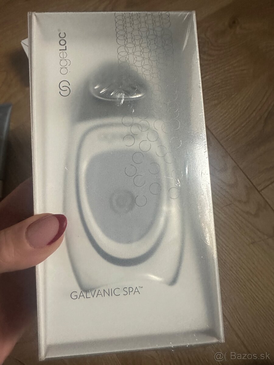 NuSkin Ageloc Galvanic Spa - 2