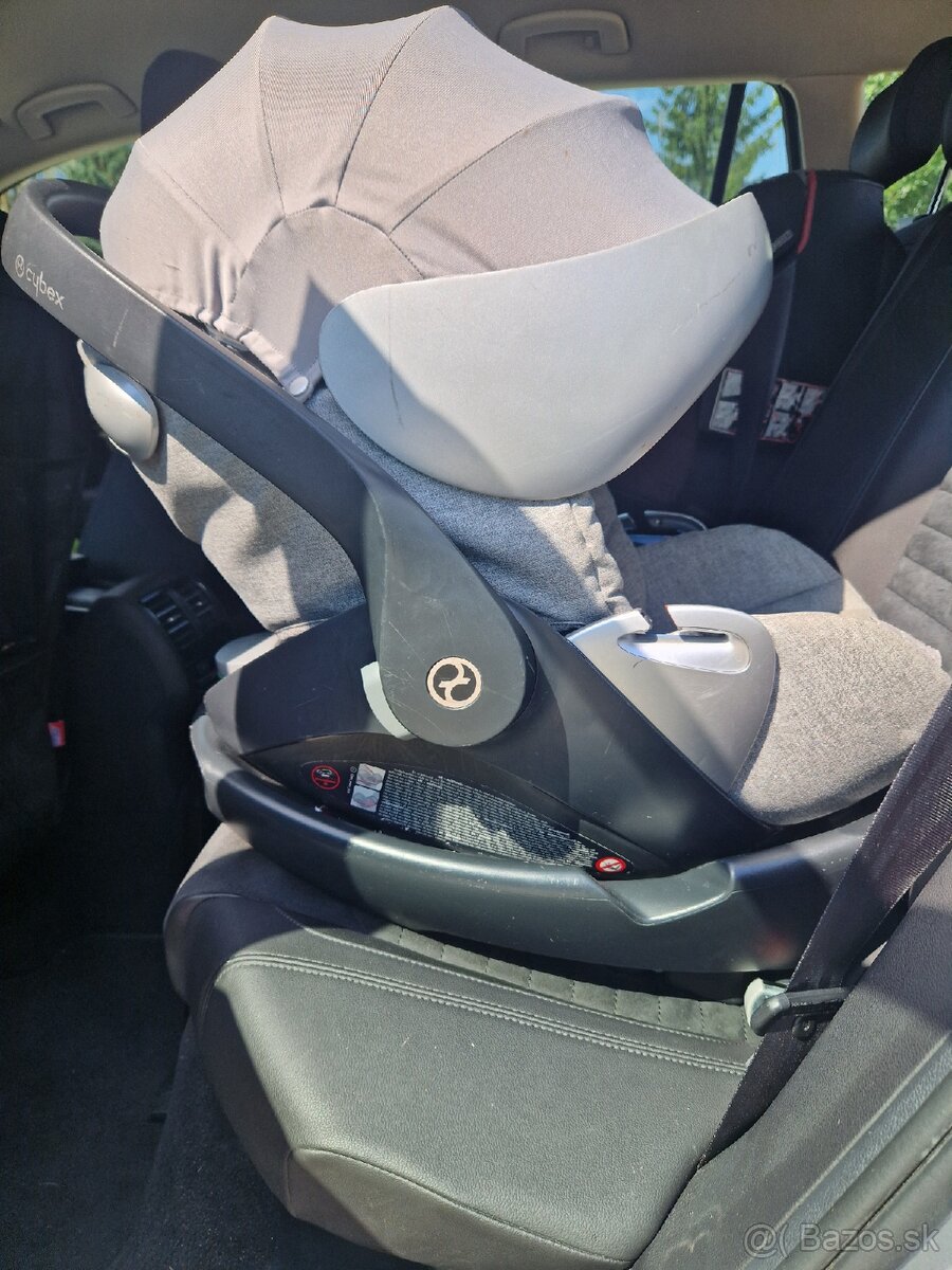 Vajíčko autosedacka cybex so základnou - 2