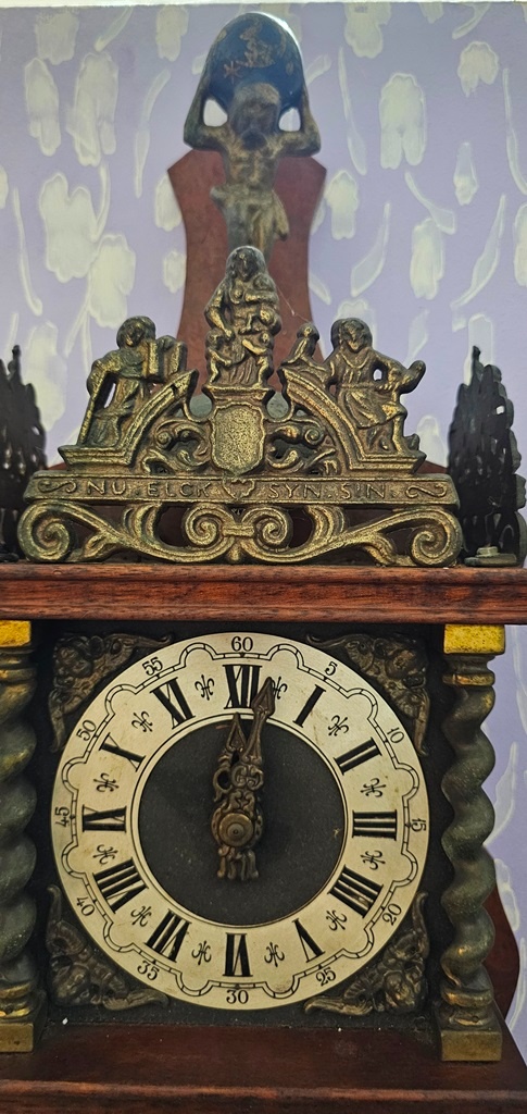 Holandské hodiny „Nu Elck Syn Sin“, - 2