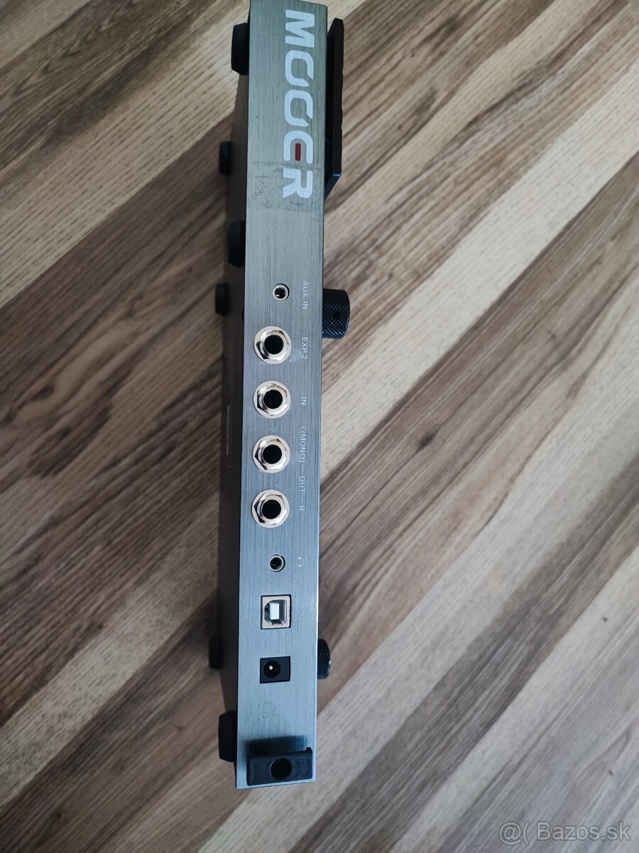 Mooer GE200 multiefekt - 2