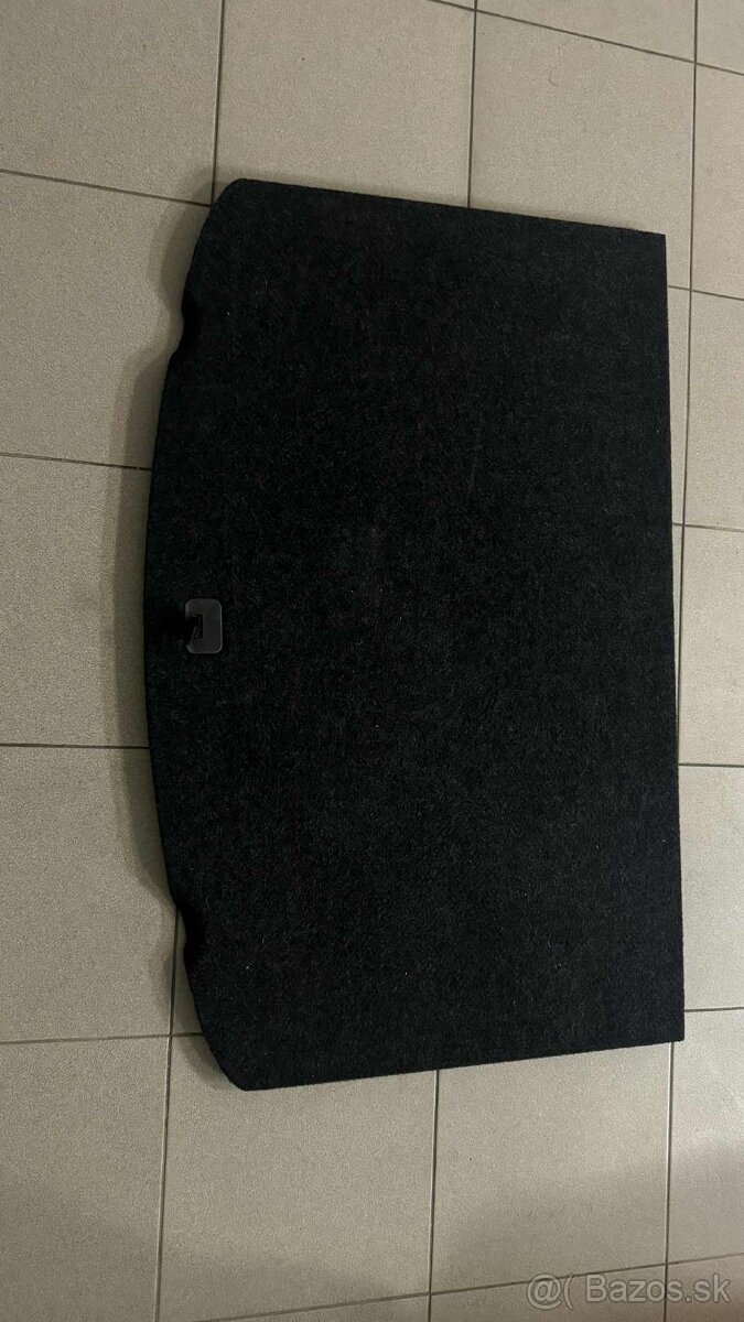 Auris Hybrid TS 2015 diely do kufra - 2