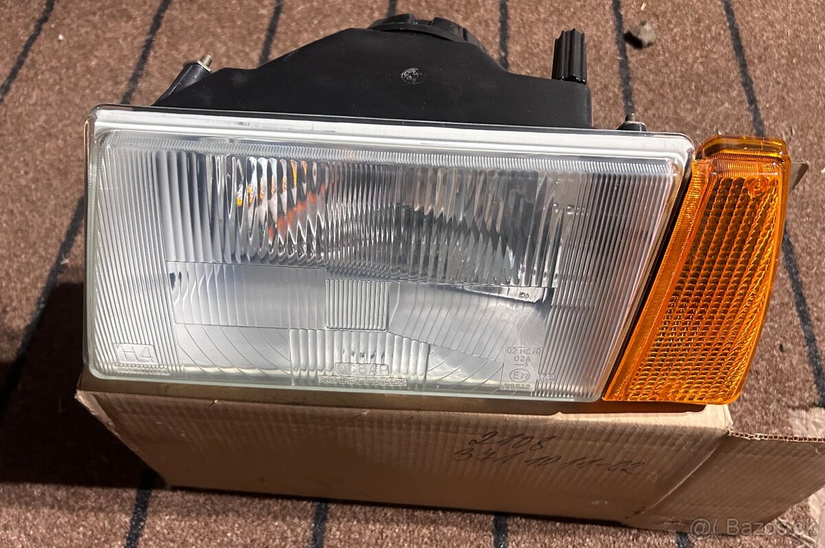 Lada samara levý svetlomet nový 2108 - 2