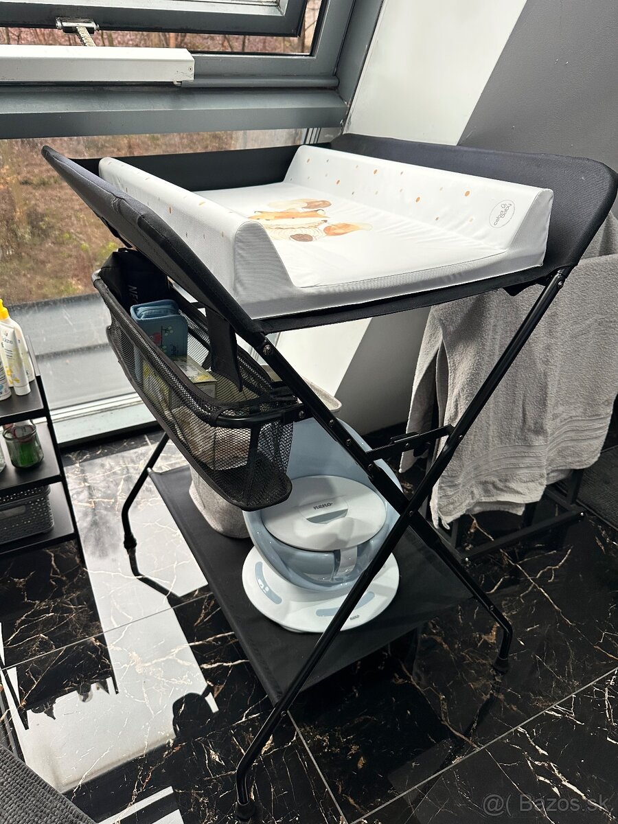 Feedo. Prebaľovací pult Black - 2