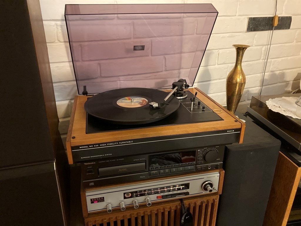 Predám gramofón Tesla NC420 NC 420 - 2