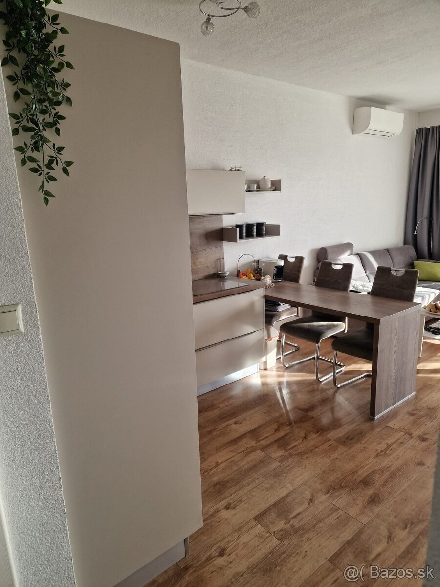 Predám 2 izbový byt rezidencia Plató Levice - 2