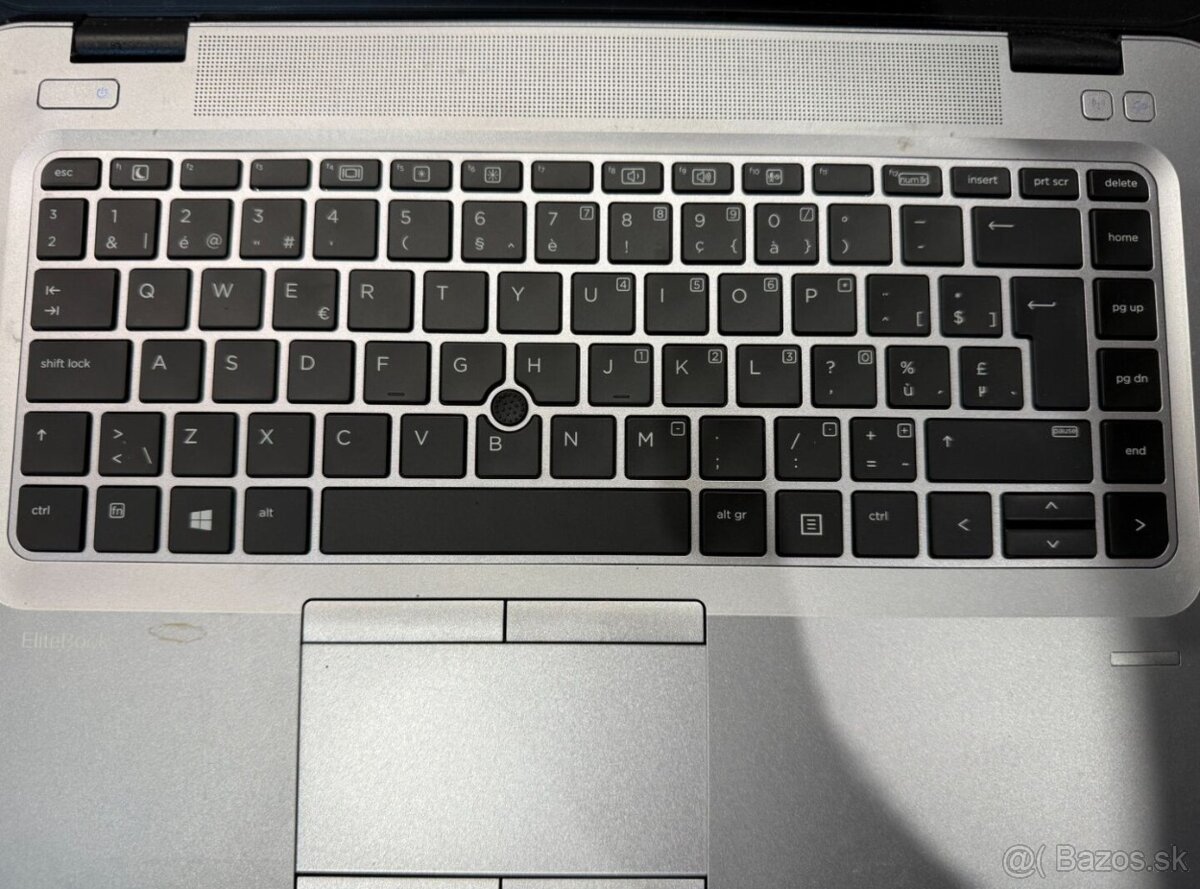 Notebook 14" HP.AMD PRO A10-8730B 4x2,40GHz.8gb ram.256gSSD - 2