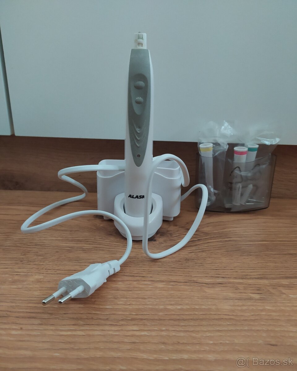 Elektrická zubná kefka - 2