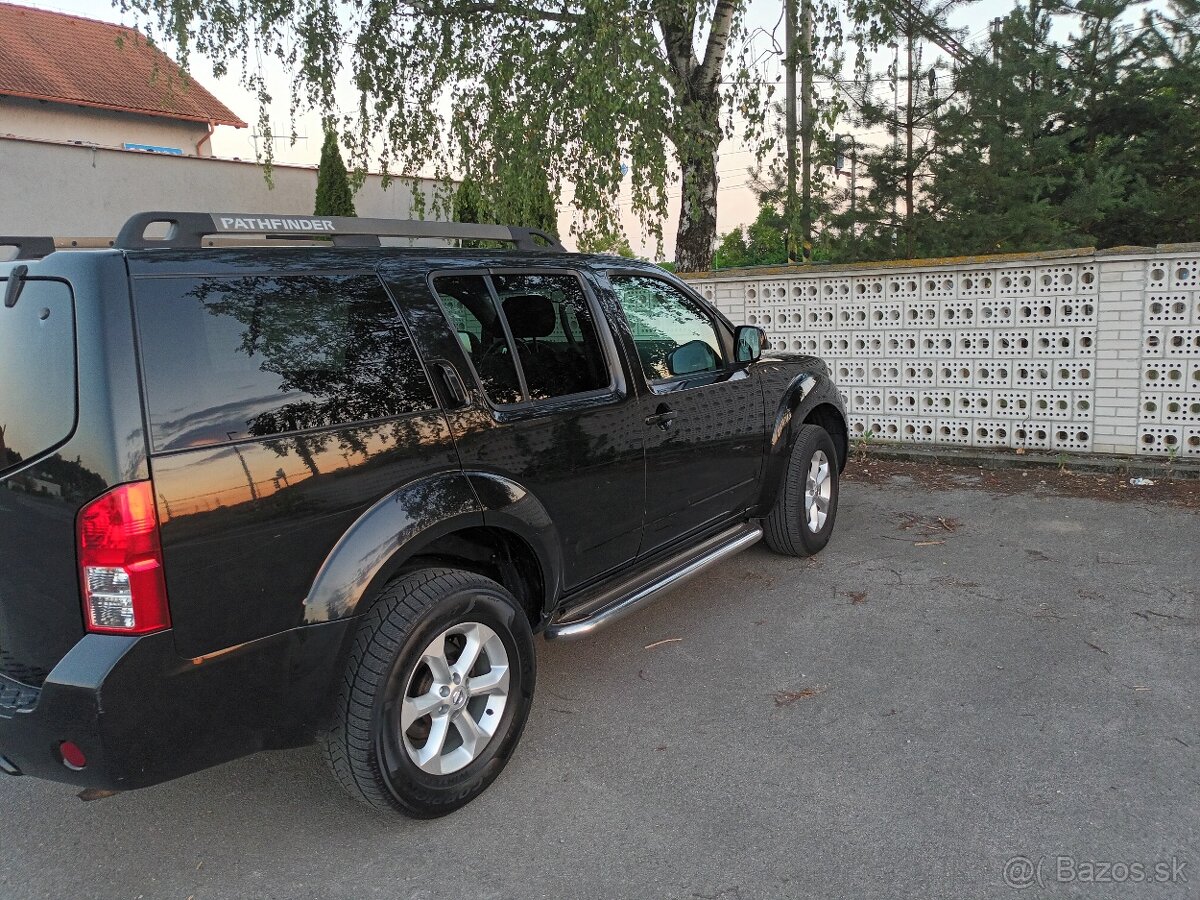 Nissan Pathfinder r 51 - 2