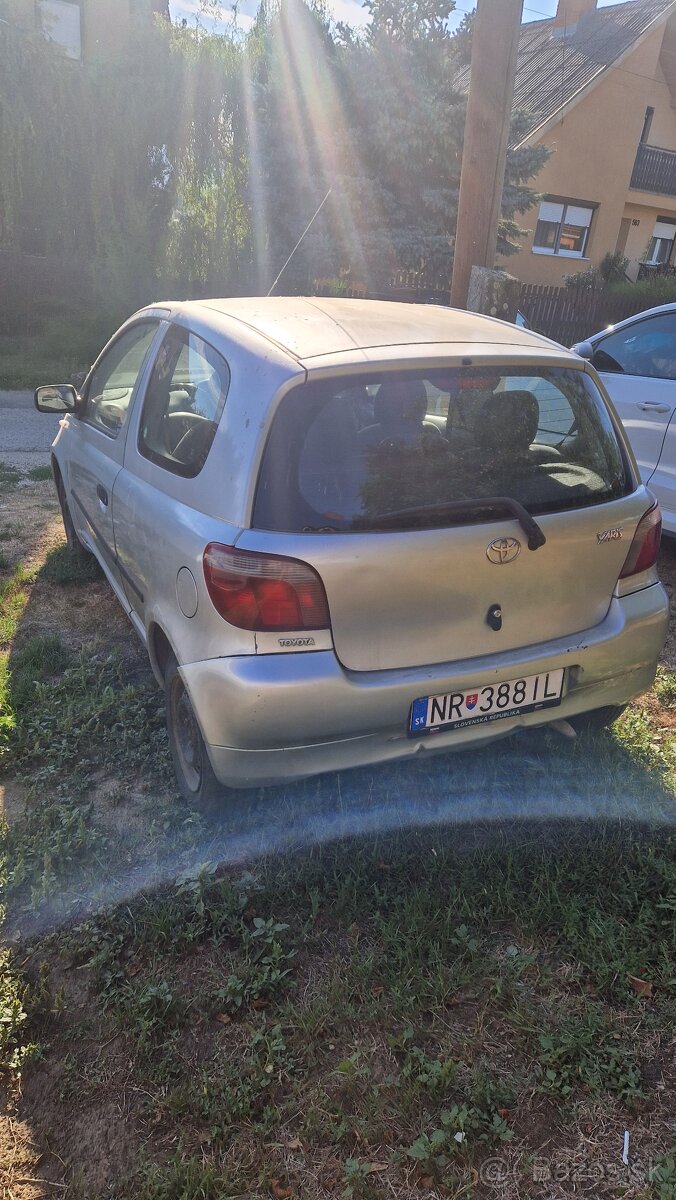 Toyota Yaris 1999 - 2