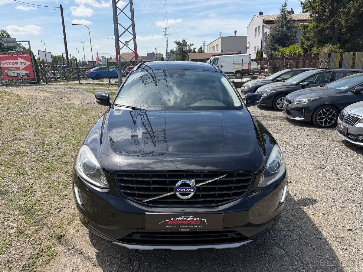 Volvo XC60 D4 2.0L Drive-E Momentum - 2