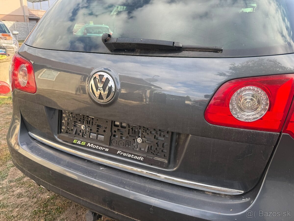 Predám kufrové dvere passat b6 combi - 2
