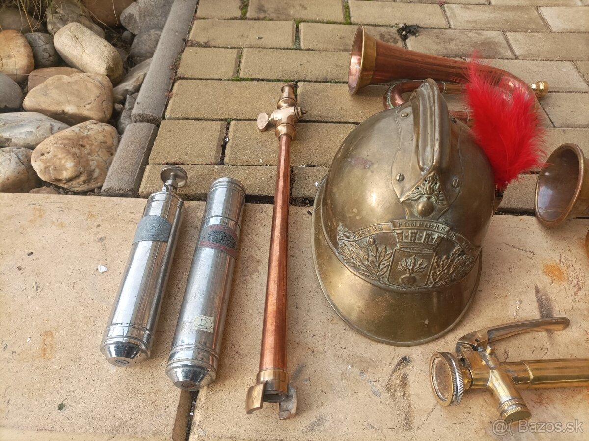 Hasičská prilba - 2