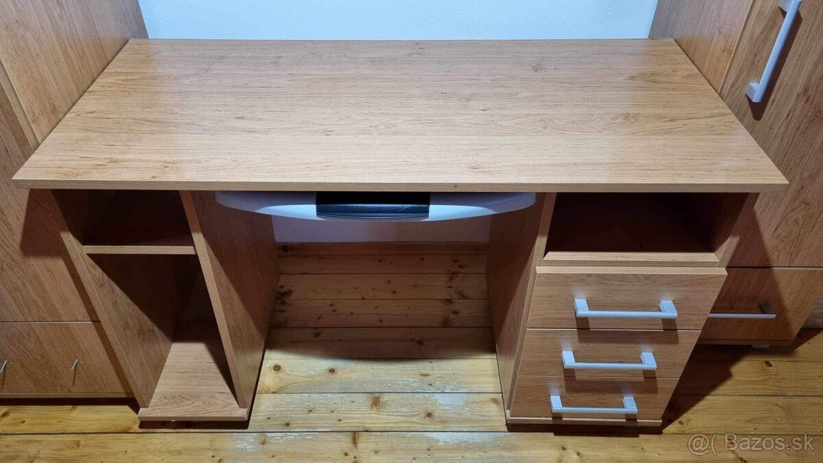Písací stolík - 2