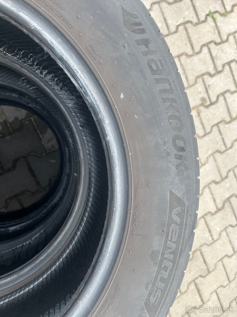 225/60R17 - 2