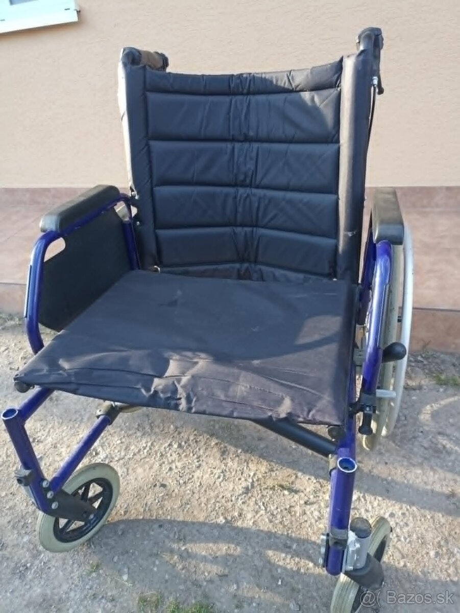 INVALIDNY VOZIK - 2