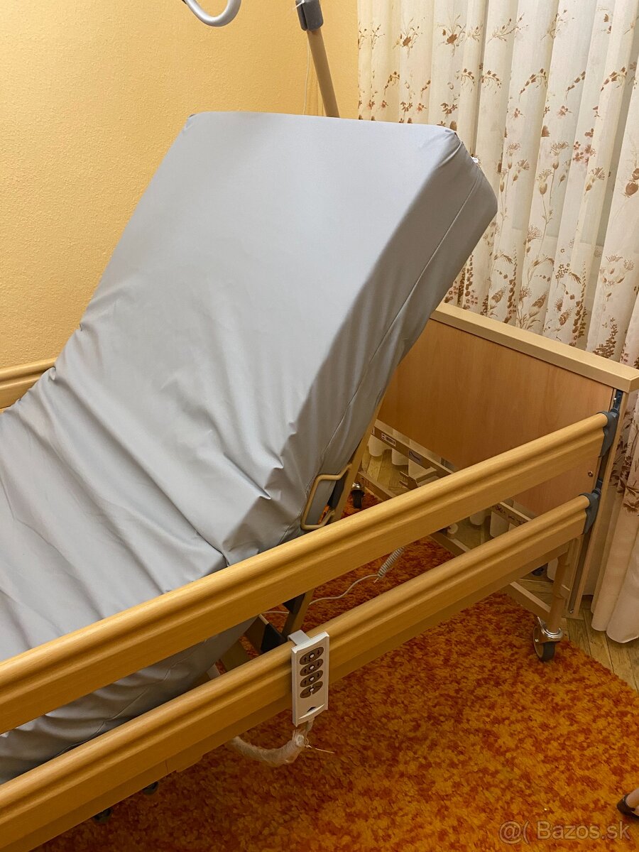 Elektrická polohovacia posteľ - 2
