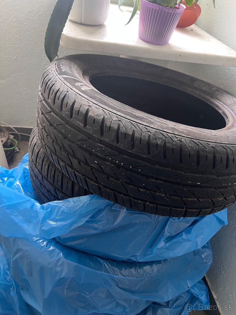 Letne pneumatiky 205/60 r16 - 2
