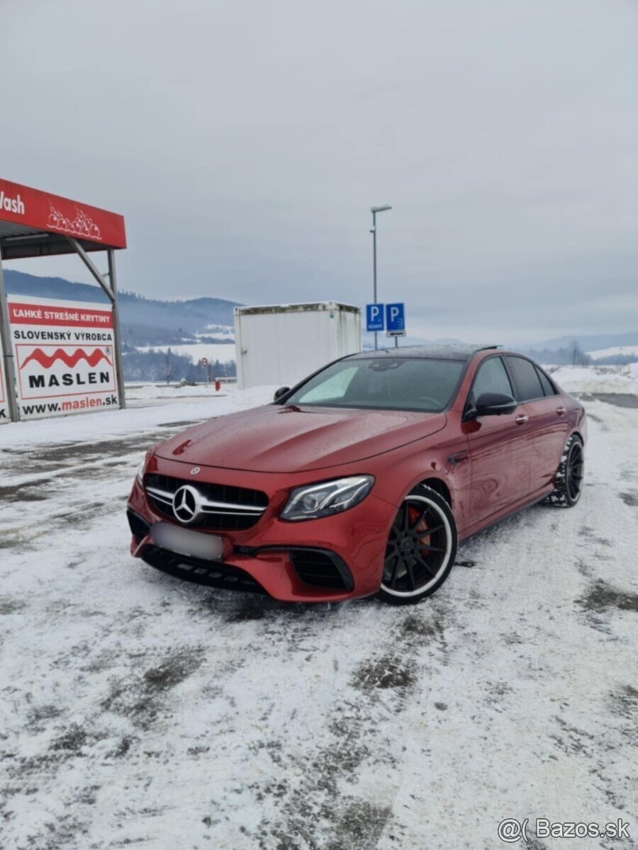 Mercedes Benz AMG Packet E63 OPTIK E350 D - 2