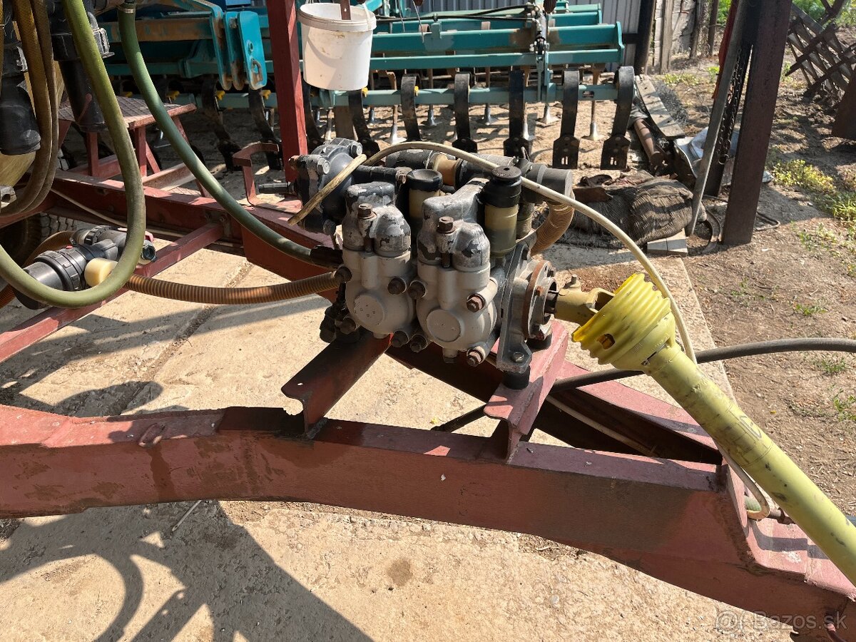 Predám postrekovač - 2