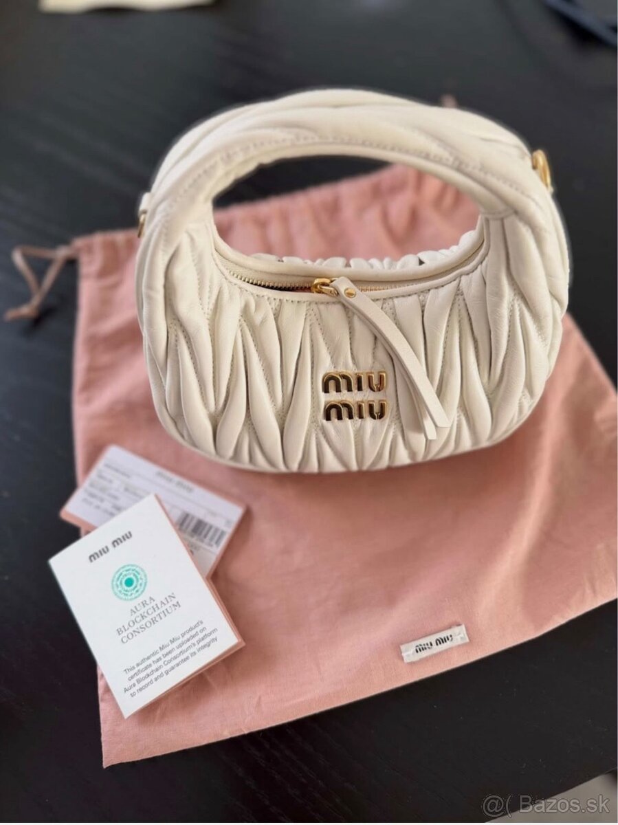 Miu Miu kabelka 🤍 - 2