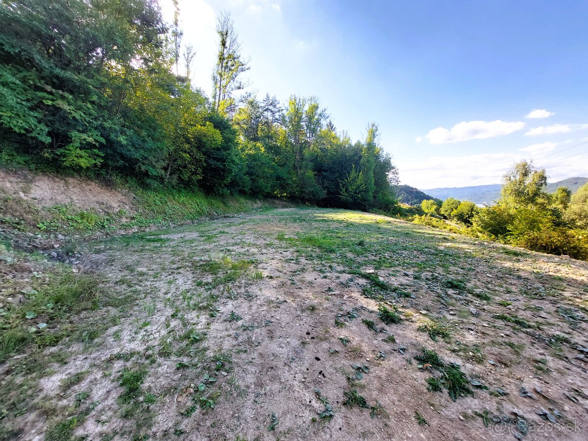 EXKLUZÍVNE Rozľahlý stavebný pozemok, Žilina - Stráž - 2