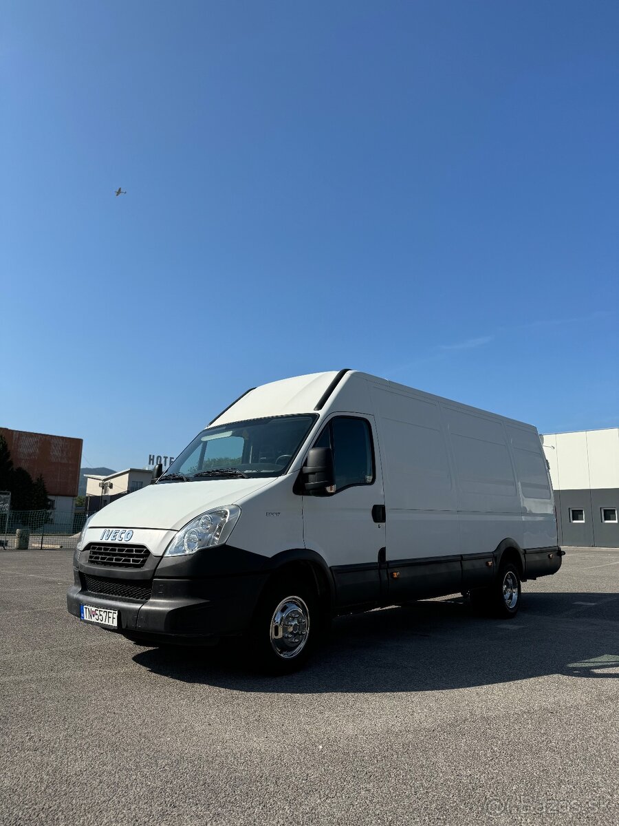 Prenájom Dodávky IVECO Ťažné 3,5T - 2