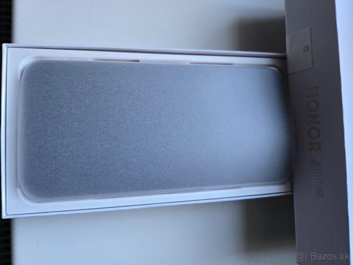 Honor 400 5g zlatý - 2