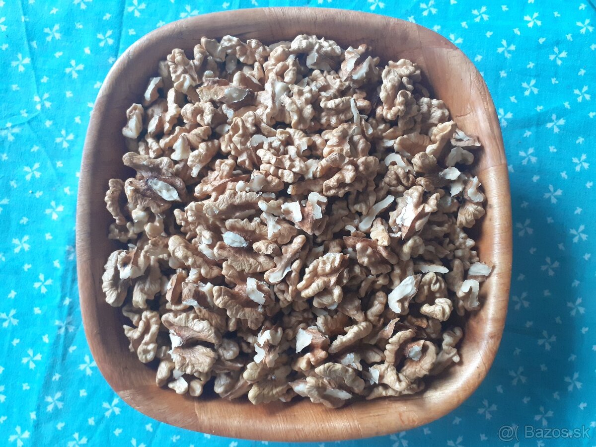 Vlašské orechy lúpané bio kvalita - 2