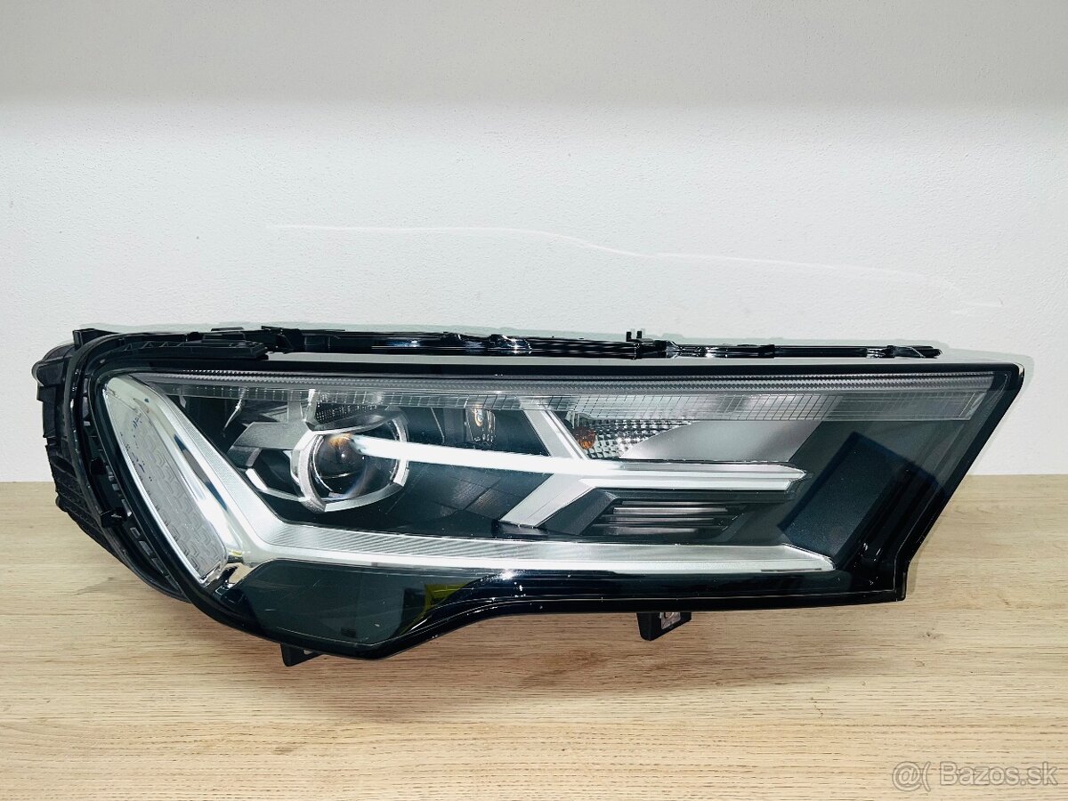 Audi Q7 4M Facelift led světlo 4M0941012C - 2