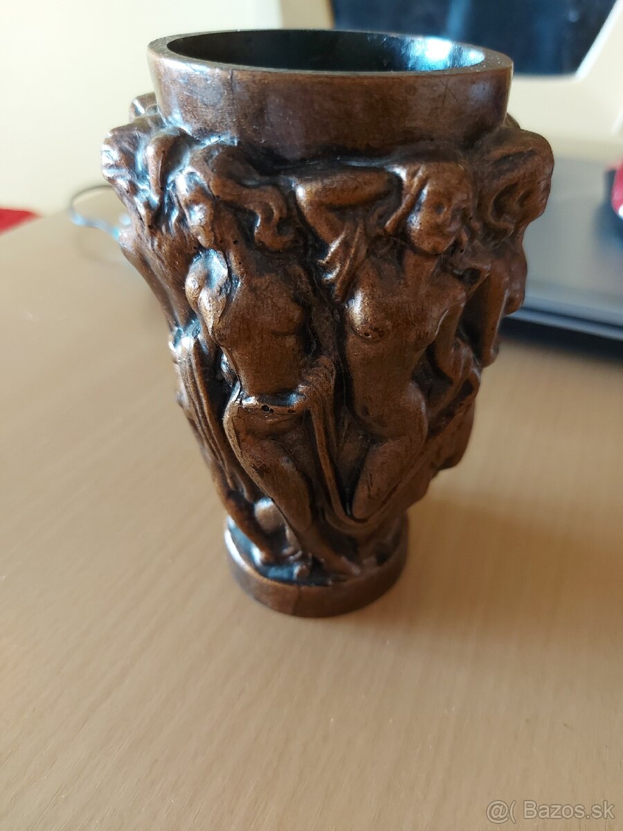 Starožitná váza. - 2