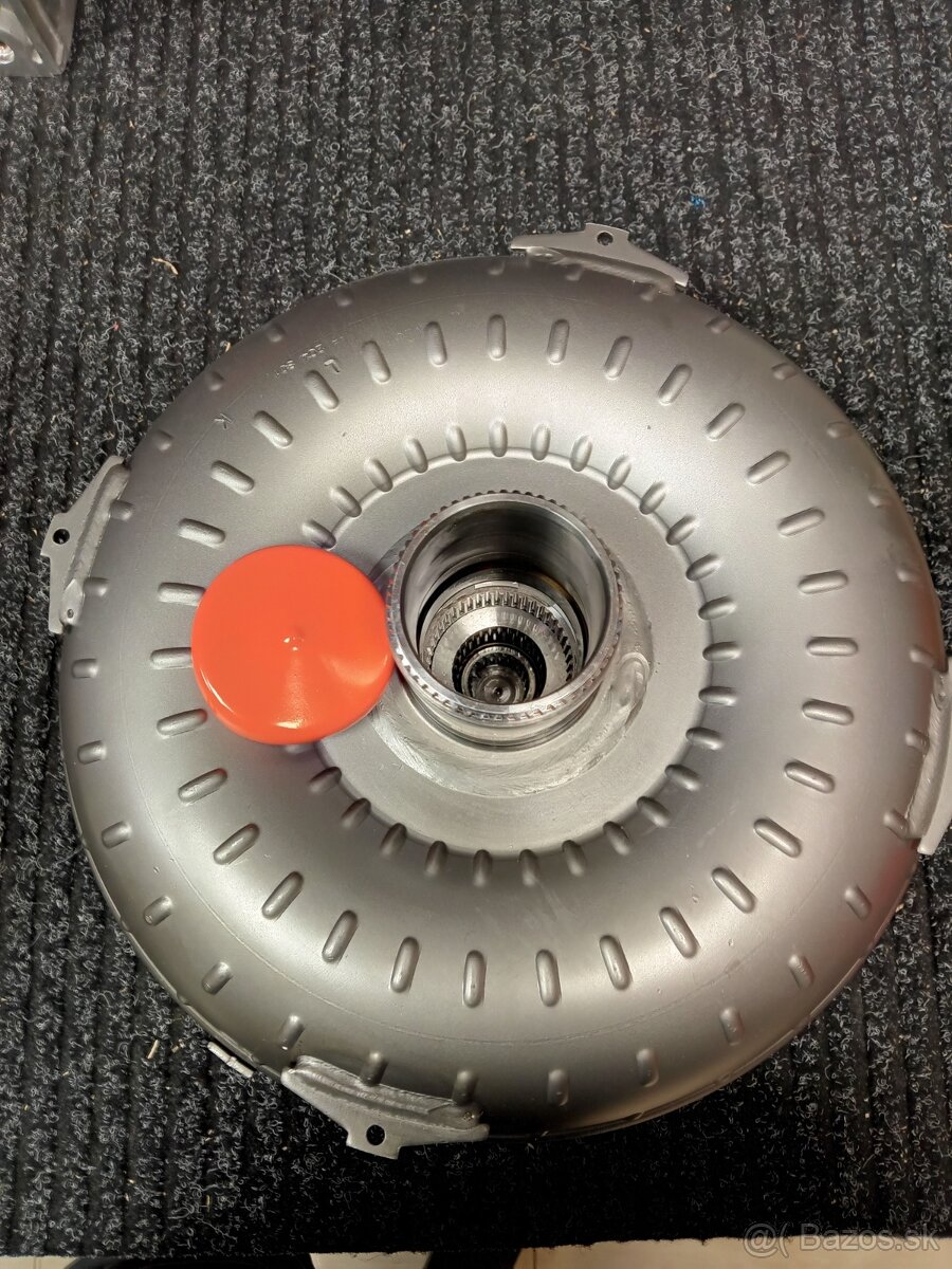 Hydromenič / 332/C1628 / JCB - 2