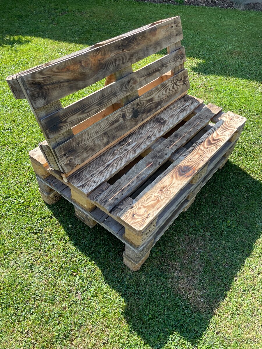 Paletové sedenie - 2