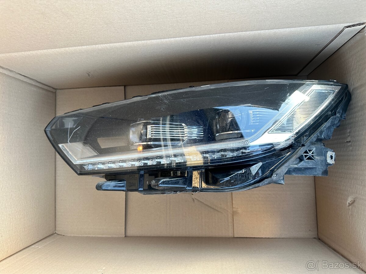 VW PASSAT B8 FULL LED svetla s vyrezavaním - 2