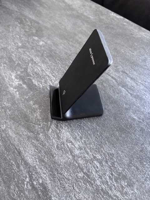 Predam AlzaPower WF210 Wireless Fast Charger - 2