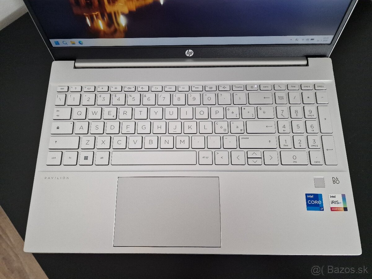 HP pavilion 15 - 2