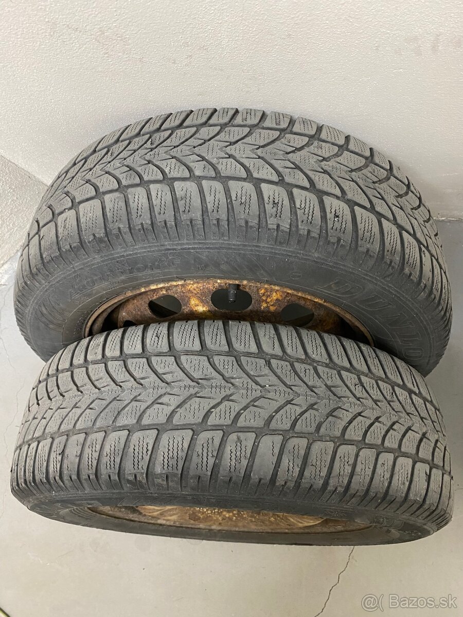 Sada 4 plechových diskov so zimnými pneu Dunlop - 2