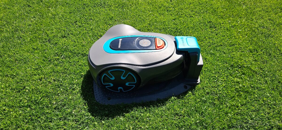 Robotická kosačka Gardena Sileno - 2