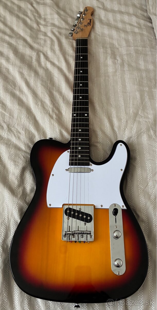 Gitara Blond Telecaster, kombo VOX Pathfinder 10 - 2
