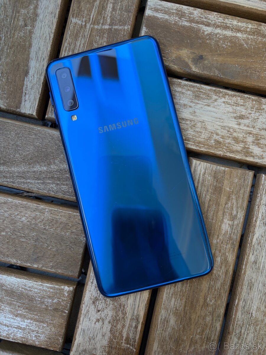 Samsung Galaxy A7 64GB Modrý - 2