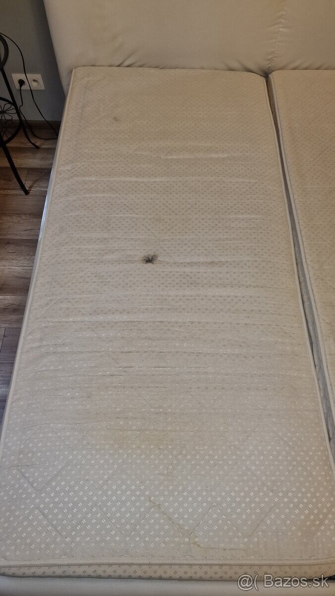 Dva matrace 90x200 - 30 € za oba - 2