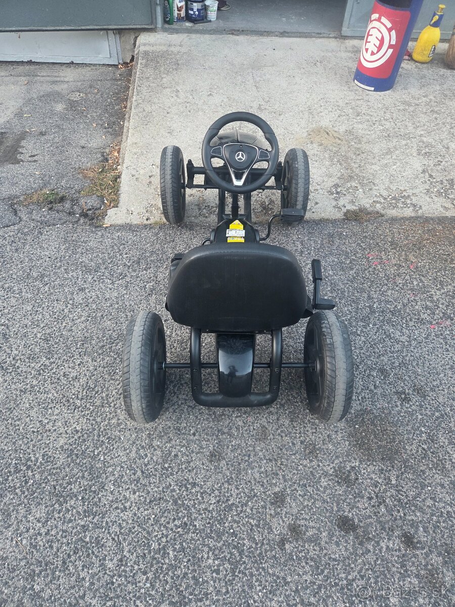 Šlapacie auto Mercedes - 2