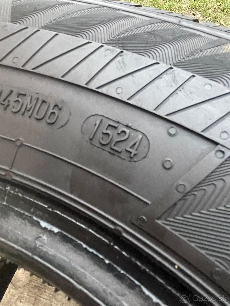 Matador 2024 215/70 R15C celoročné - 2