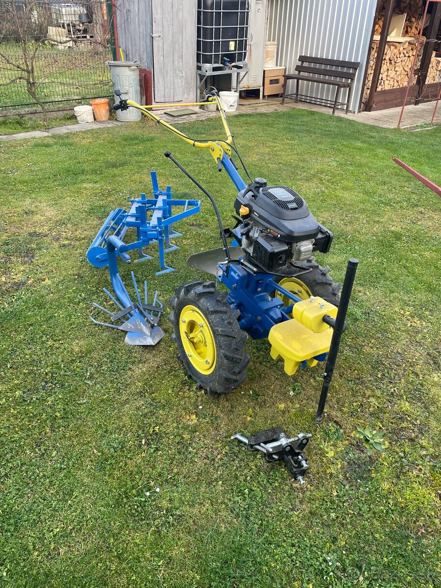 Malotraktor Agzat - 2