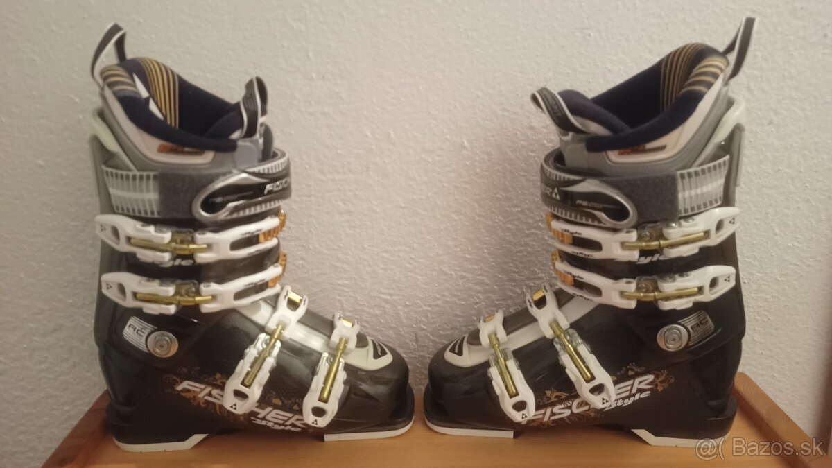 velkost 38 - damske lyziarky FISCHER My style 100 Somatec - 2